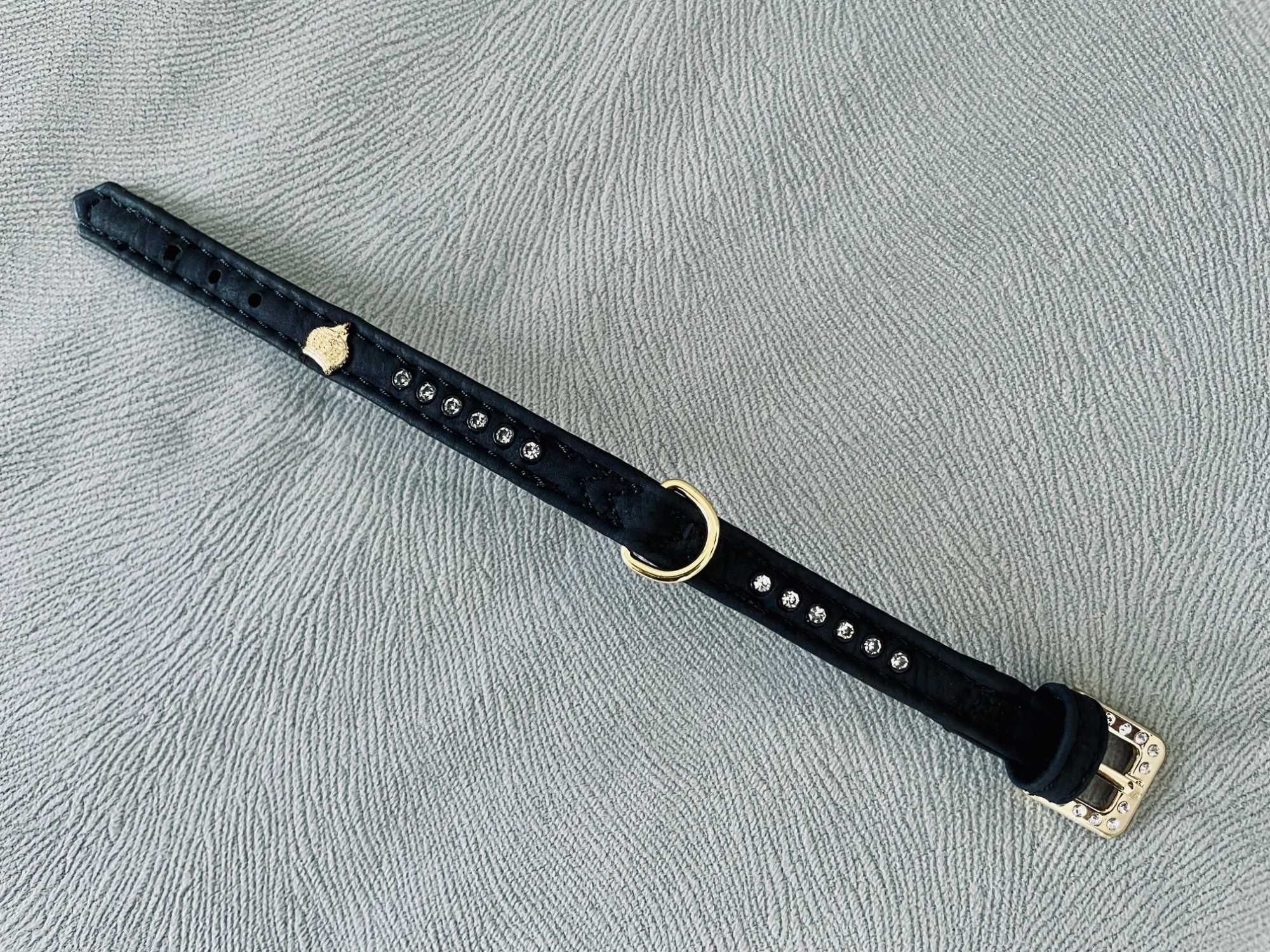 Obroża elegancka, czarna z cyrkoniami i złota korona, 19cm ost.dziurka