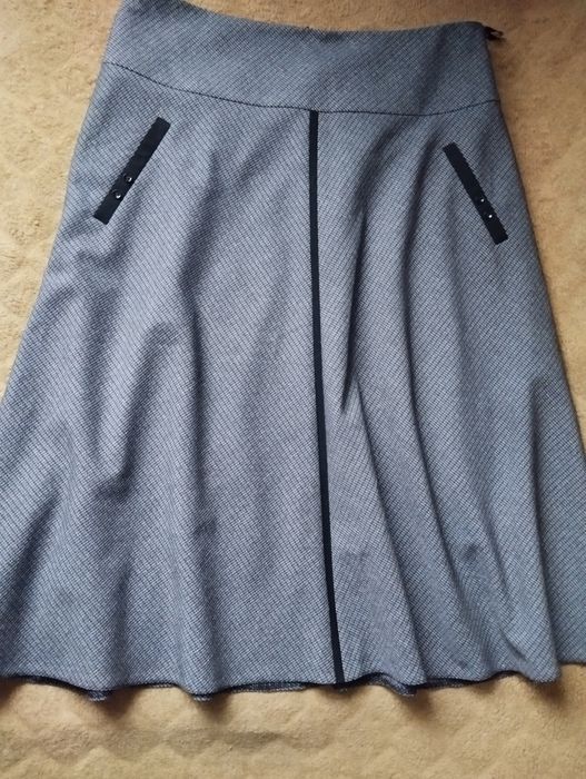 Спідниця на підкладці,46/48,стан нової