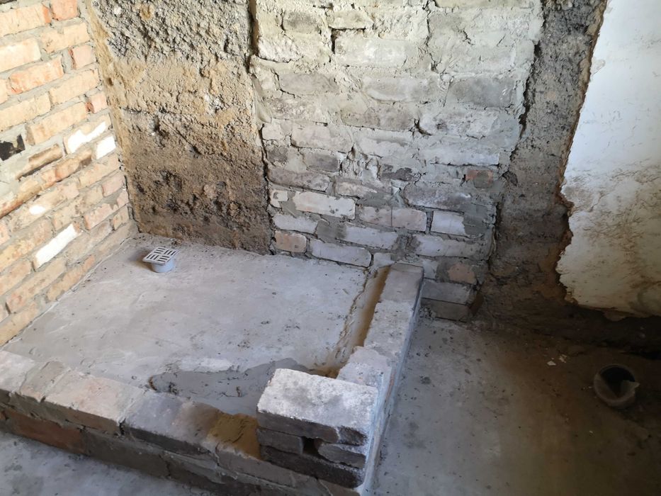 Продам дом под реконструкцию, район просп. И. Мазепы (Петровского)