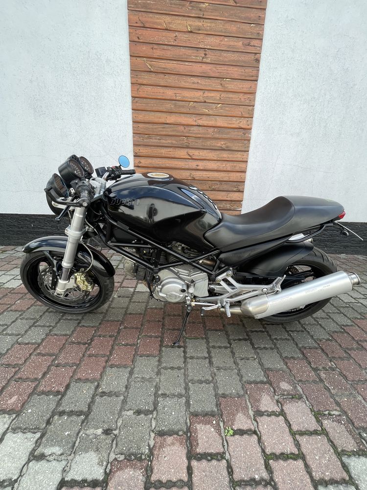 Ducati Monster 620cc 2004r.