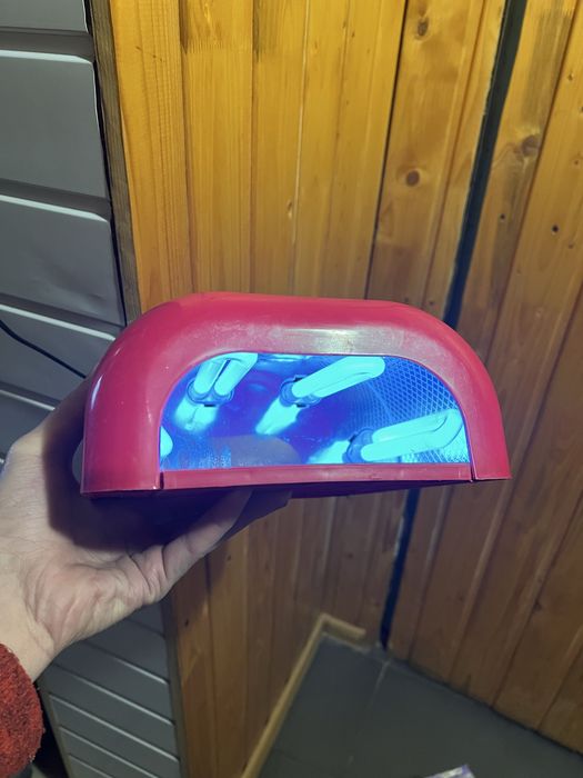 Ультрафиолетовая лампа маникюр педикюр