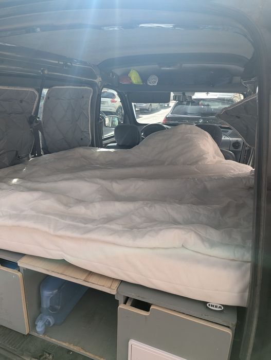 Mini Camper – Renault Kangoo 1999 – Perfeito para explorar Portugal