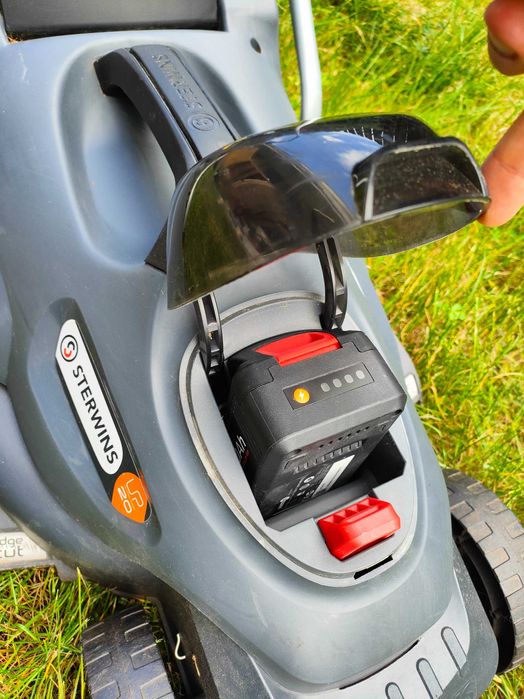 Bezprzewodowa Kosiarka Akumulatorowa 20V Sterwins + Ładowarka