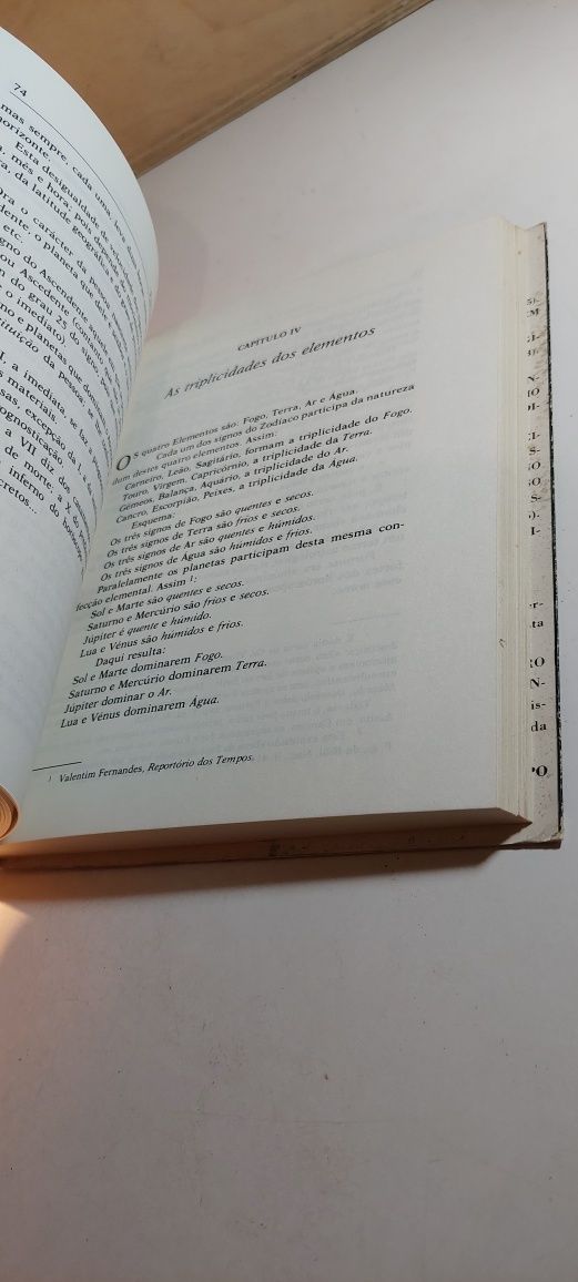 As Memórias Astrológicas de Luís de Camões - Mário Saa