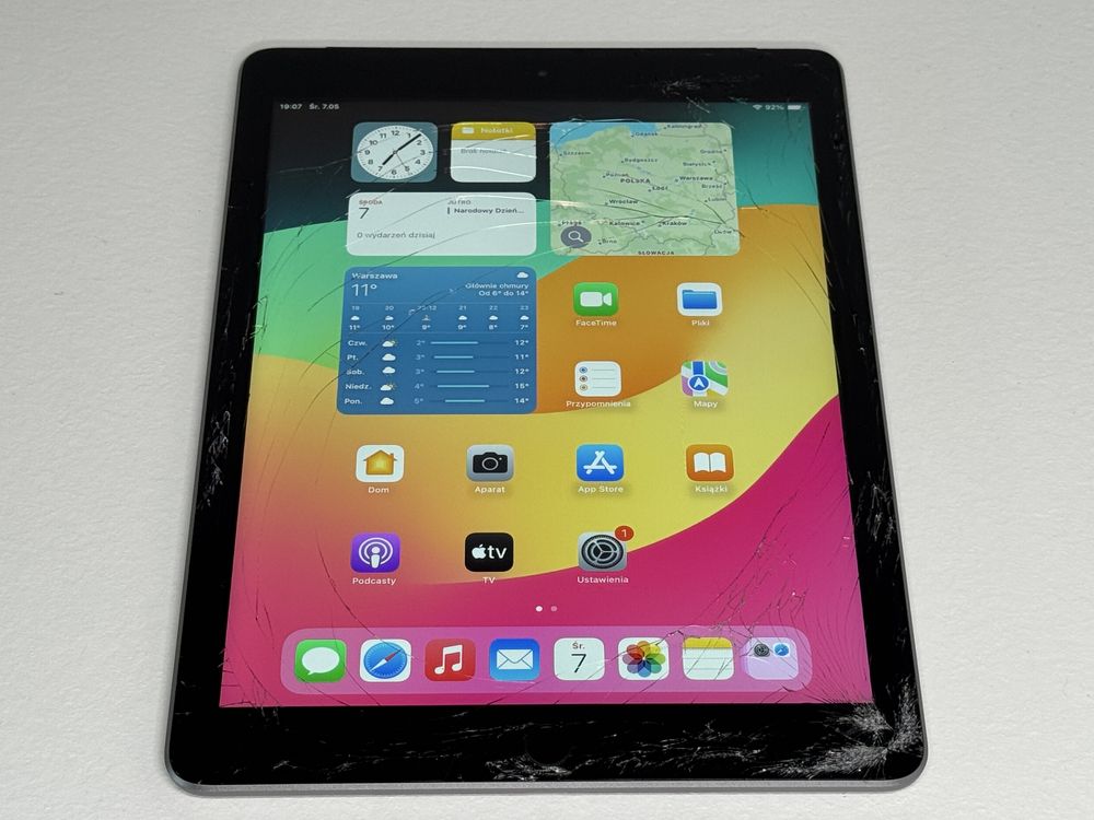 iPad 6. gen. 32GB (A1954) - Cellular (LTE) - zbity - faktura VAT 23%