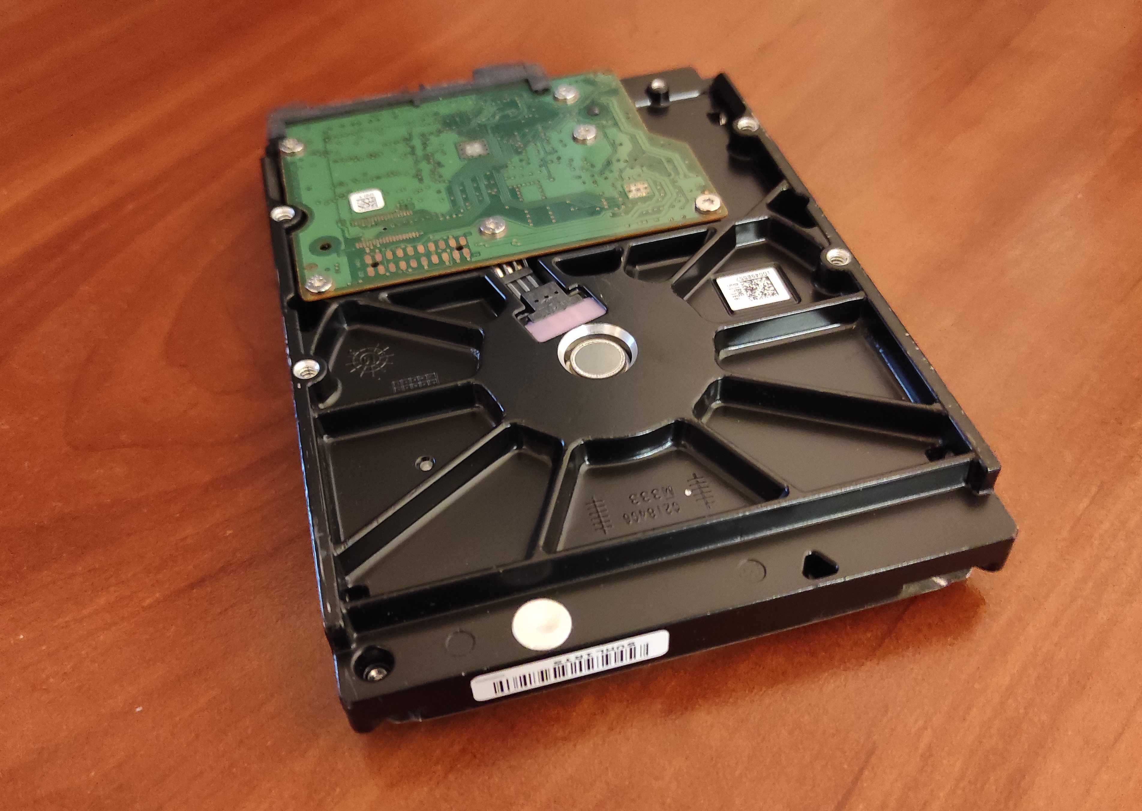HDD SATA 3,5" Seagate Barracuda 500GB (в идеале, СМАРТ, скан)