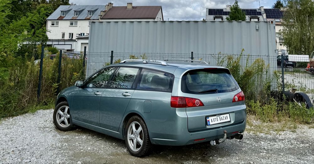 Honda Accord 2.0 > LPG > 2005 > Klima > Alufelgi > Hak > Zadbana