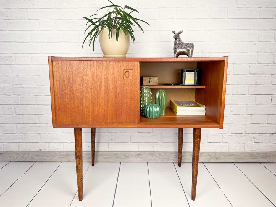 Duńska tekowa szafka z lat 60 – Mid-Century, skandynawska komoda, PRL