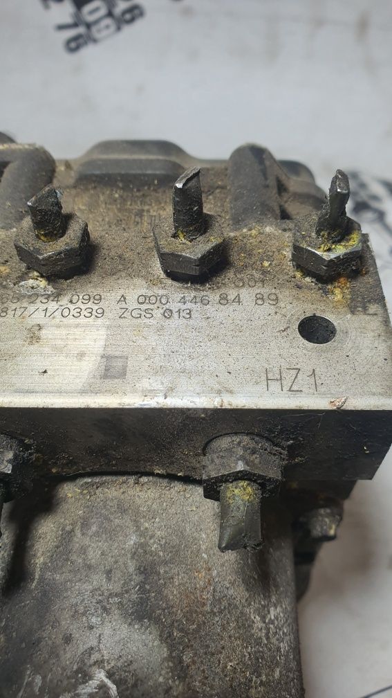 Блок ABS, абс Mercedes-Benz Sprinter w906, Crafter A0004468489