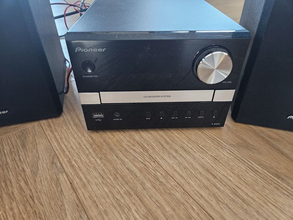Wieża Pioneer X-EM22