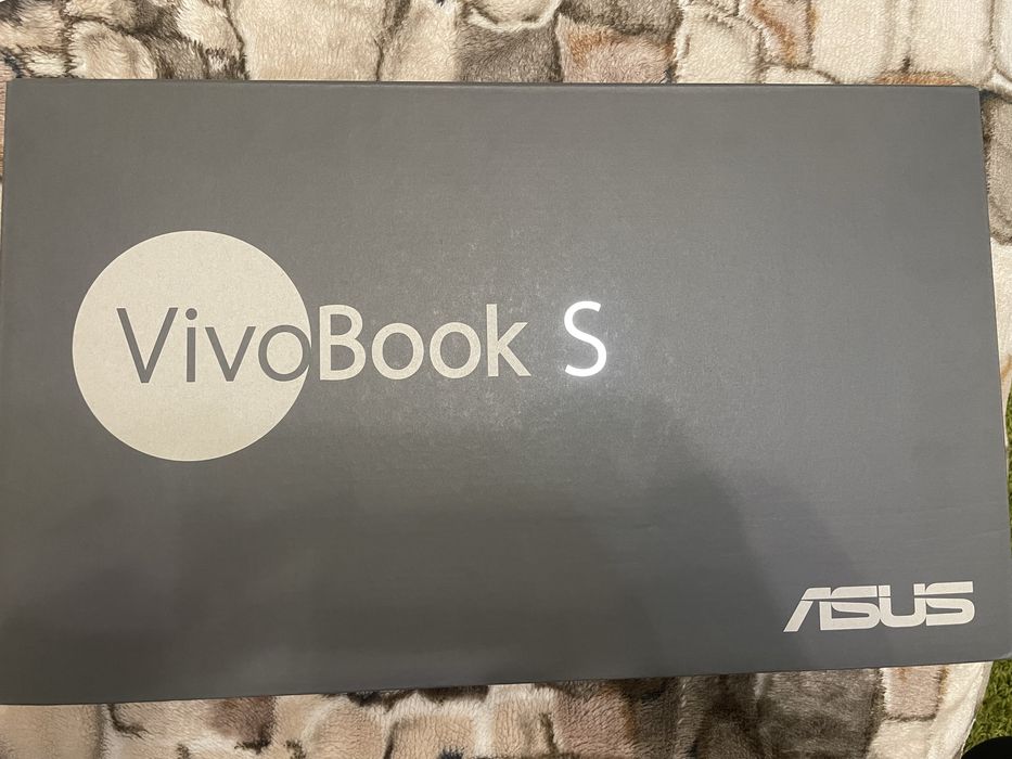 Asus Vivobook s14