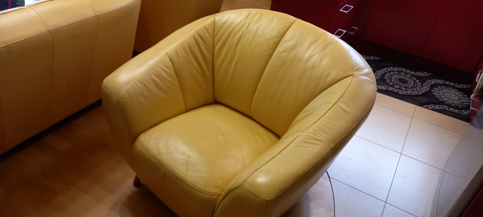 Zestaw wypoczynkowy skóra sofa i dwa fotele