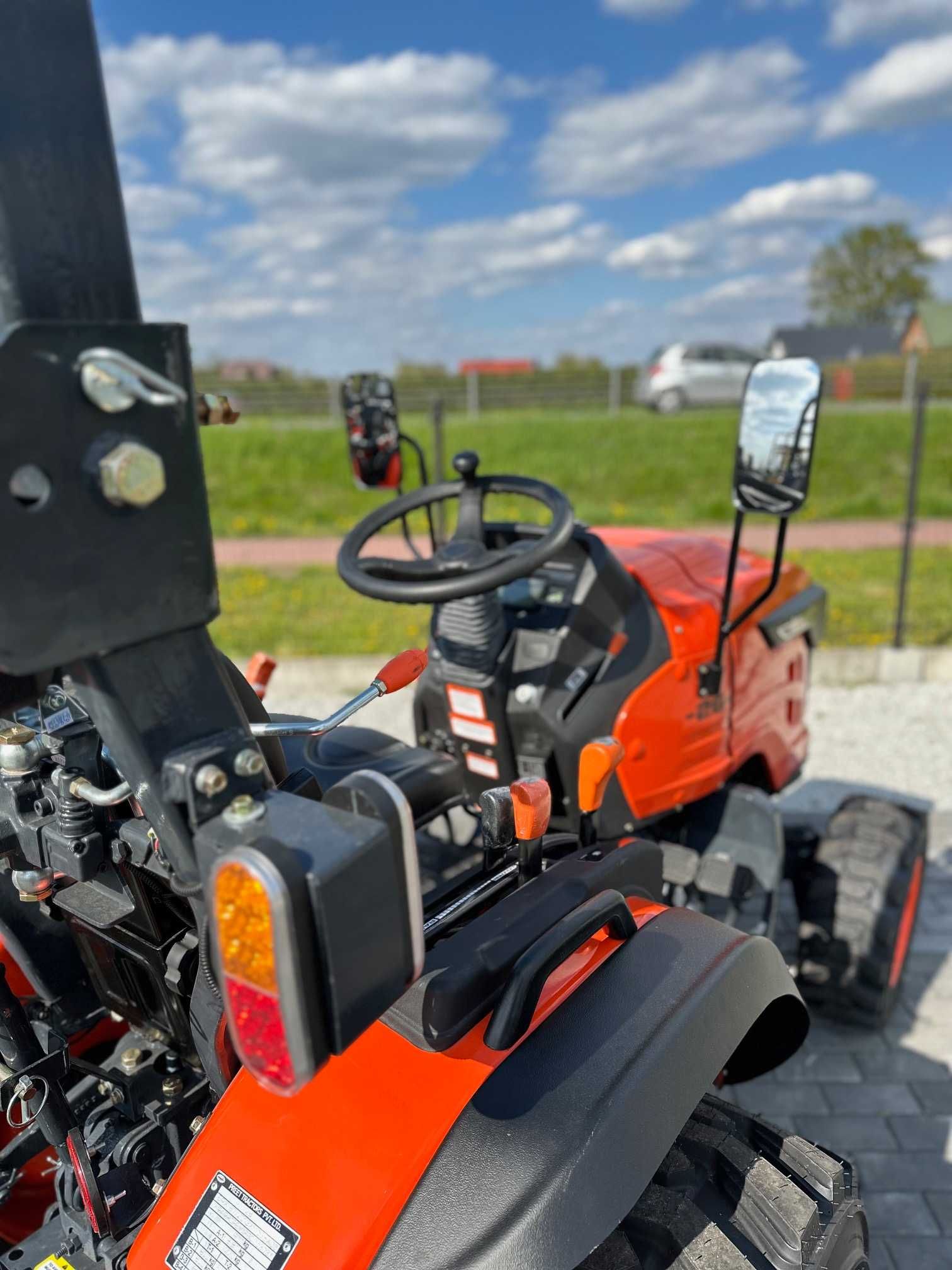Mini Traktor NEX AVENGER 26 Industrial 4x4 traktorek silnik Mitsubishi