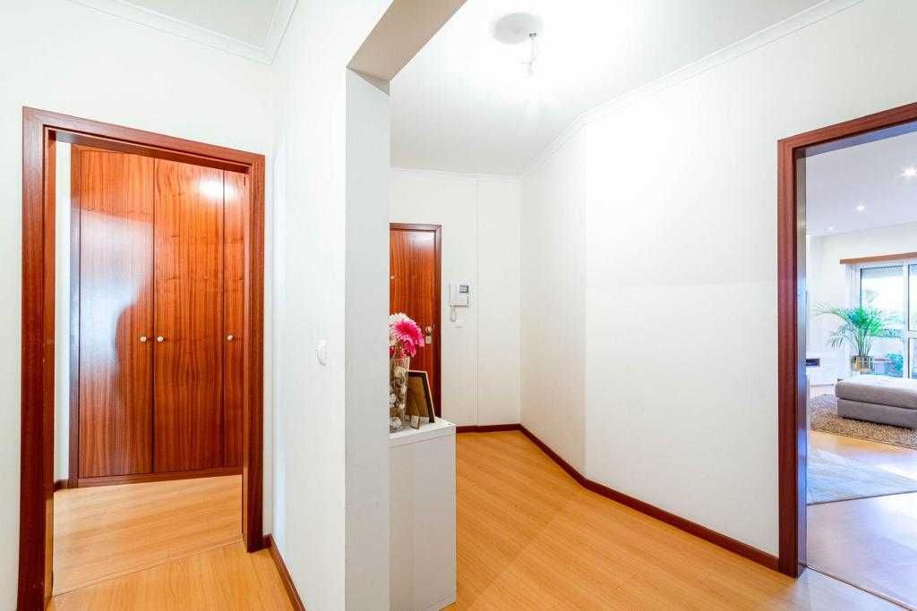 Apartamento T3 Horta dos Vimes