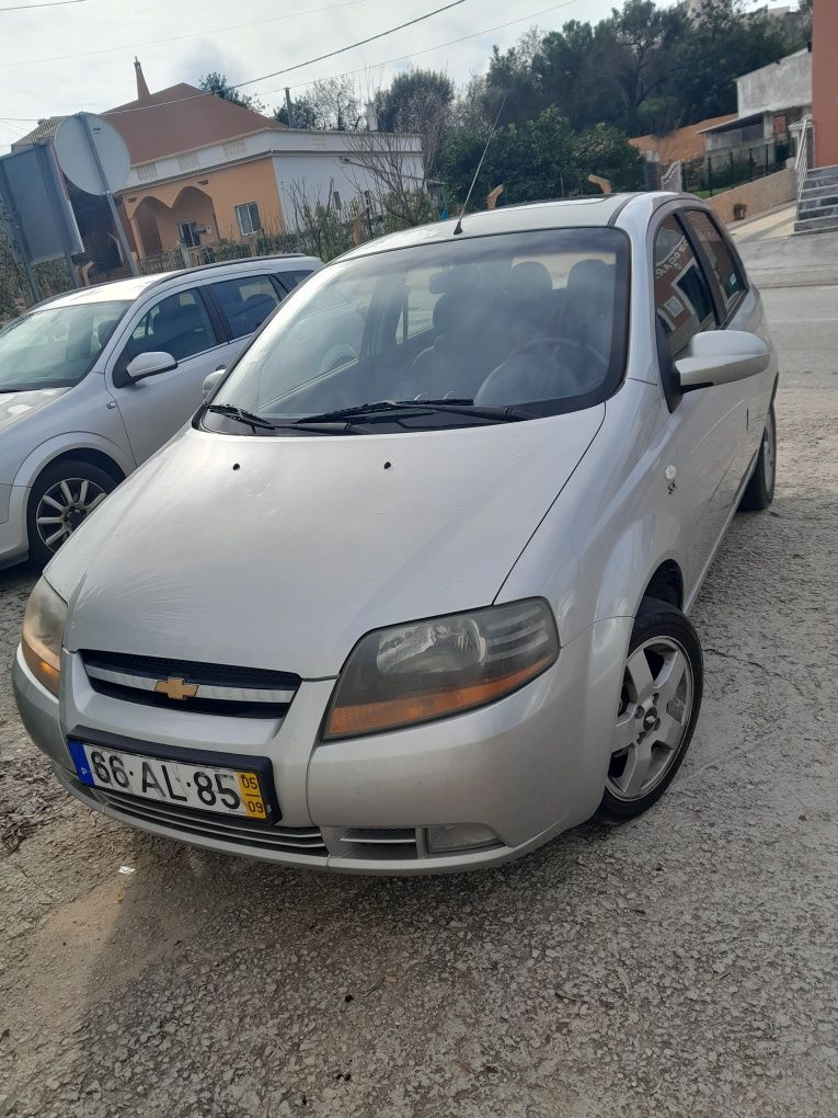 Vende-se Chevrolet Kalos 1.2