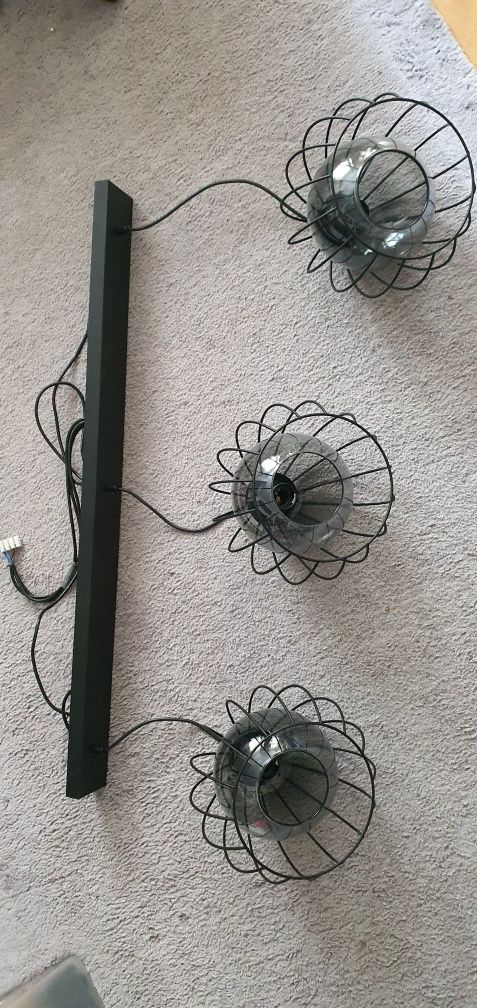 Lampa sufitiwa trzypunktowa