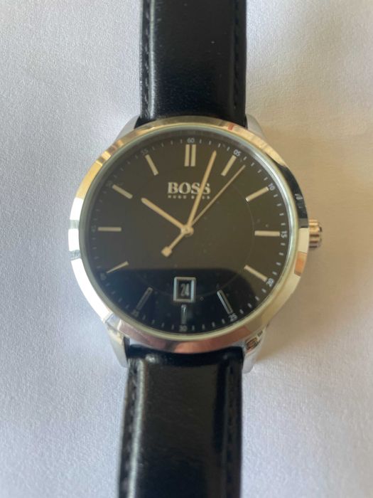 Relógio Hugo Boss preto, muito elegante, com estojo original