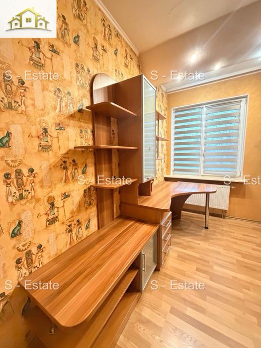 Продам квартиру в таунхаусі Французський бульвар, Захистників України