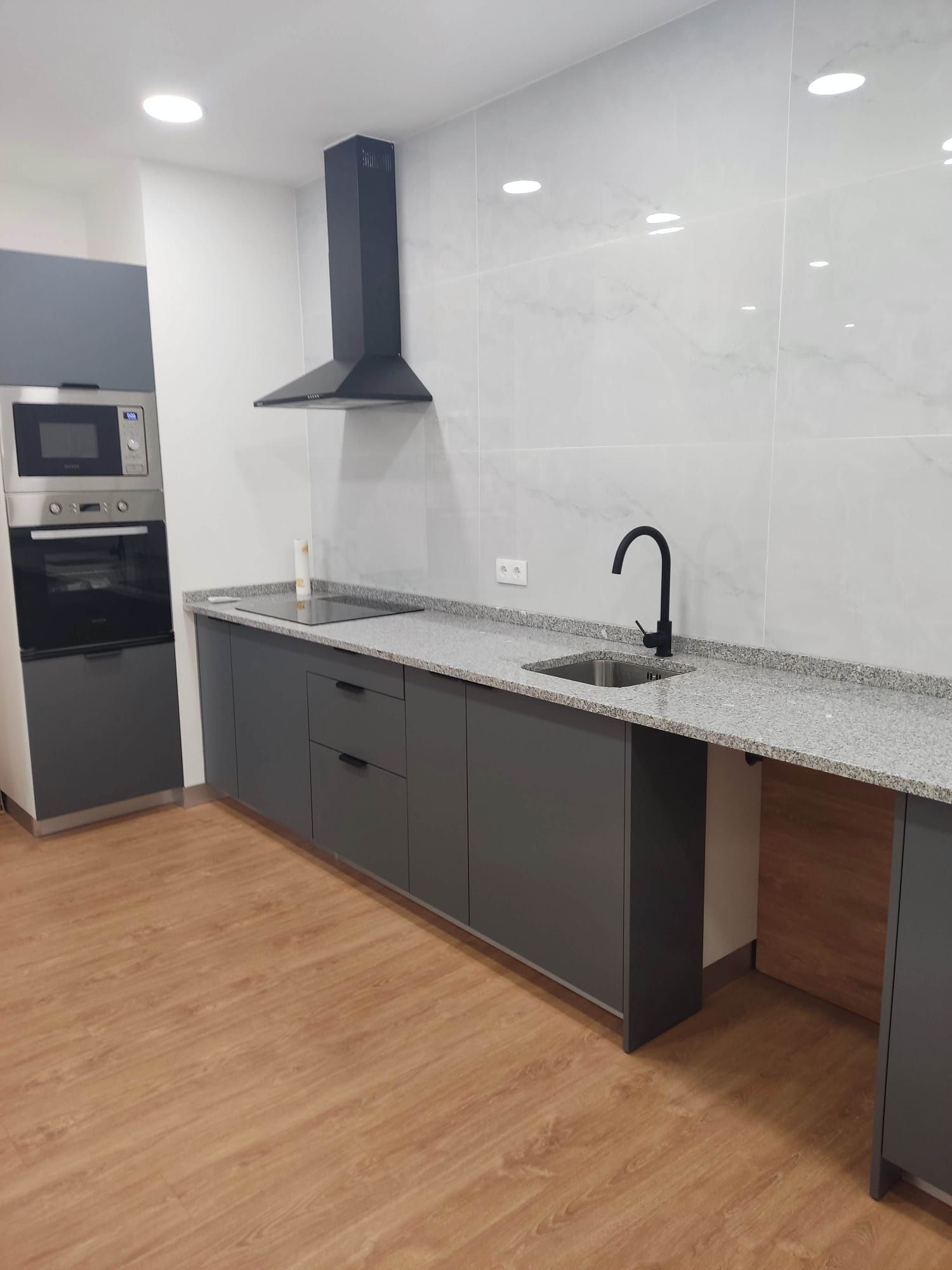 Apartamento T2 novo para arrendamento