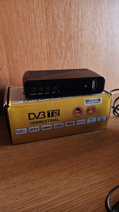 Приставка Т2 тюнер