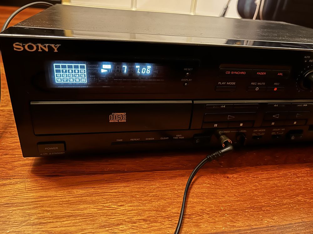 Sony TXD-R11 combo CD/Tape sprawny