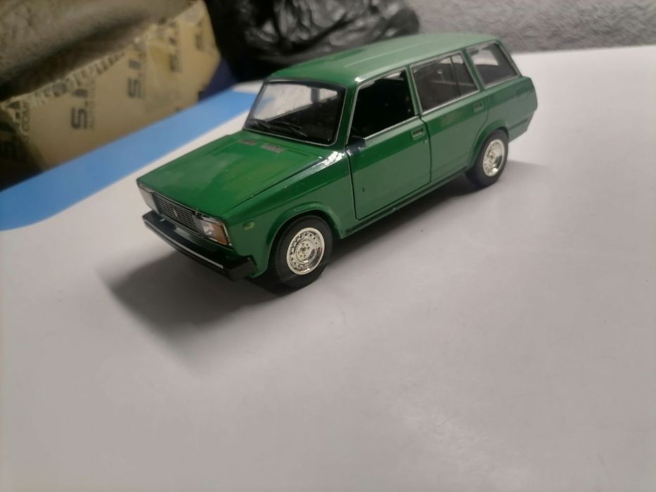 Машинка ваз 2107 на батарейках