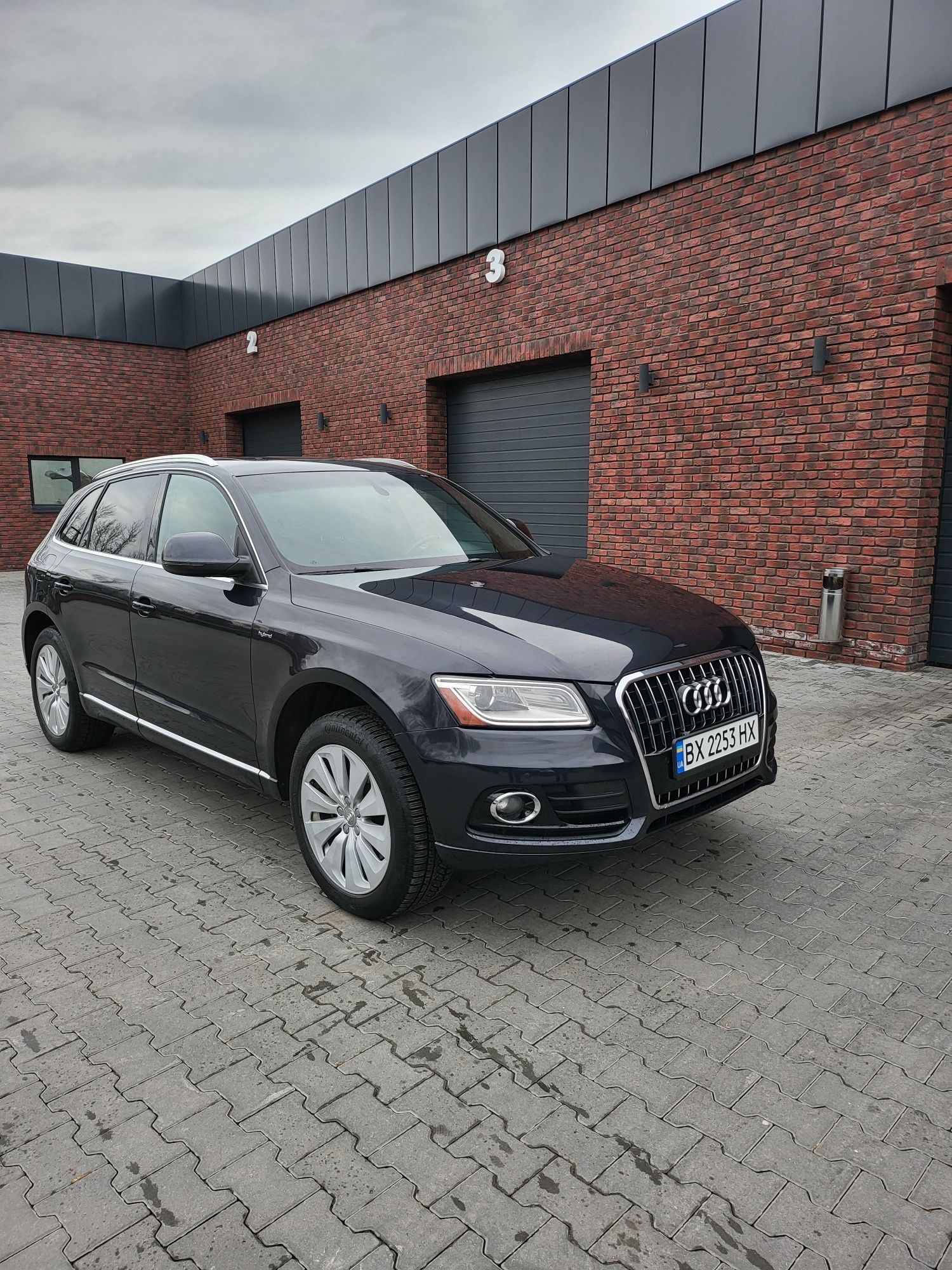 Audi Q5 hybrid 2013