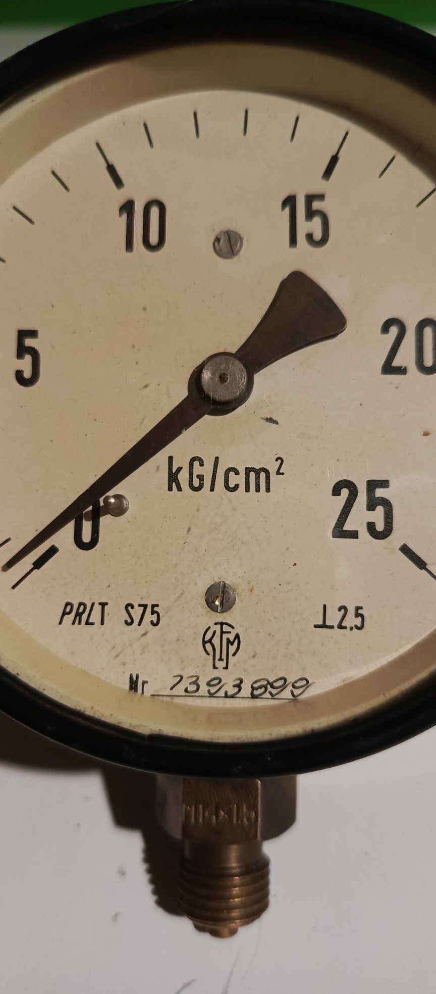 Dwa piękne stare manometry CCCP i PRL.