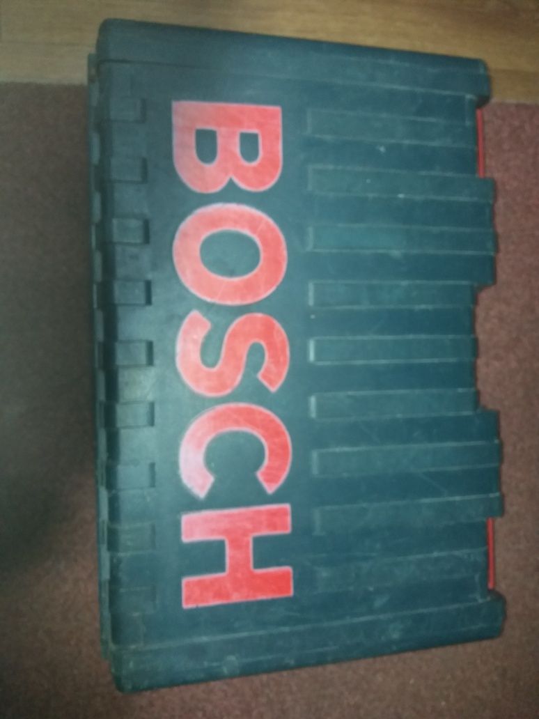 Отбойный молоток BOSCH
