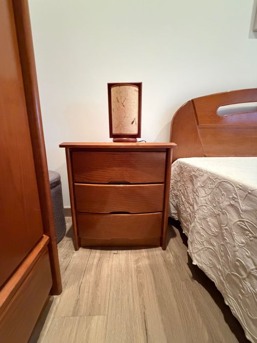 Quarto completo em muito bom estado