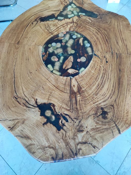 Стіл журнальний з дуба, лофт, художній витвір.