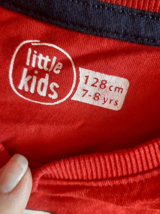 2×Śwìąteczne koszulki 122-128