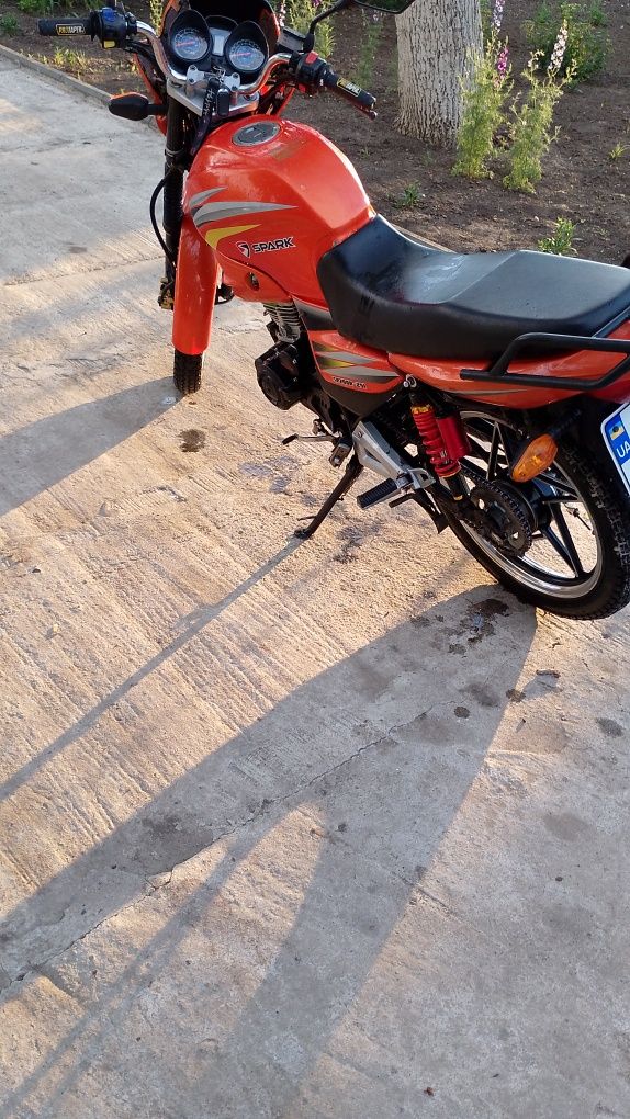 Продам Спарк 200