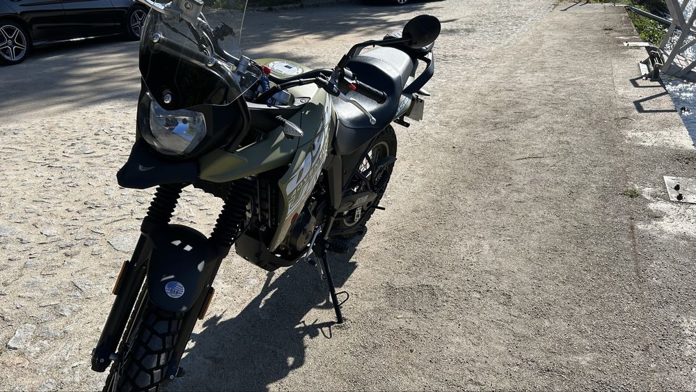 UM DSR Adventure 125 como nova