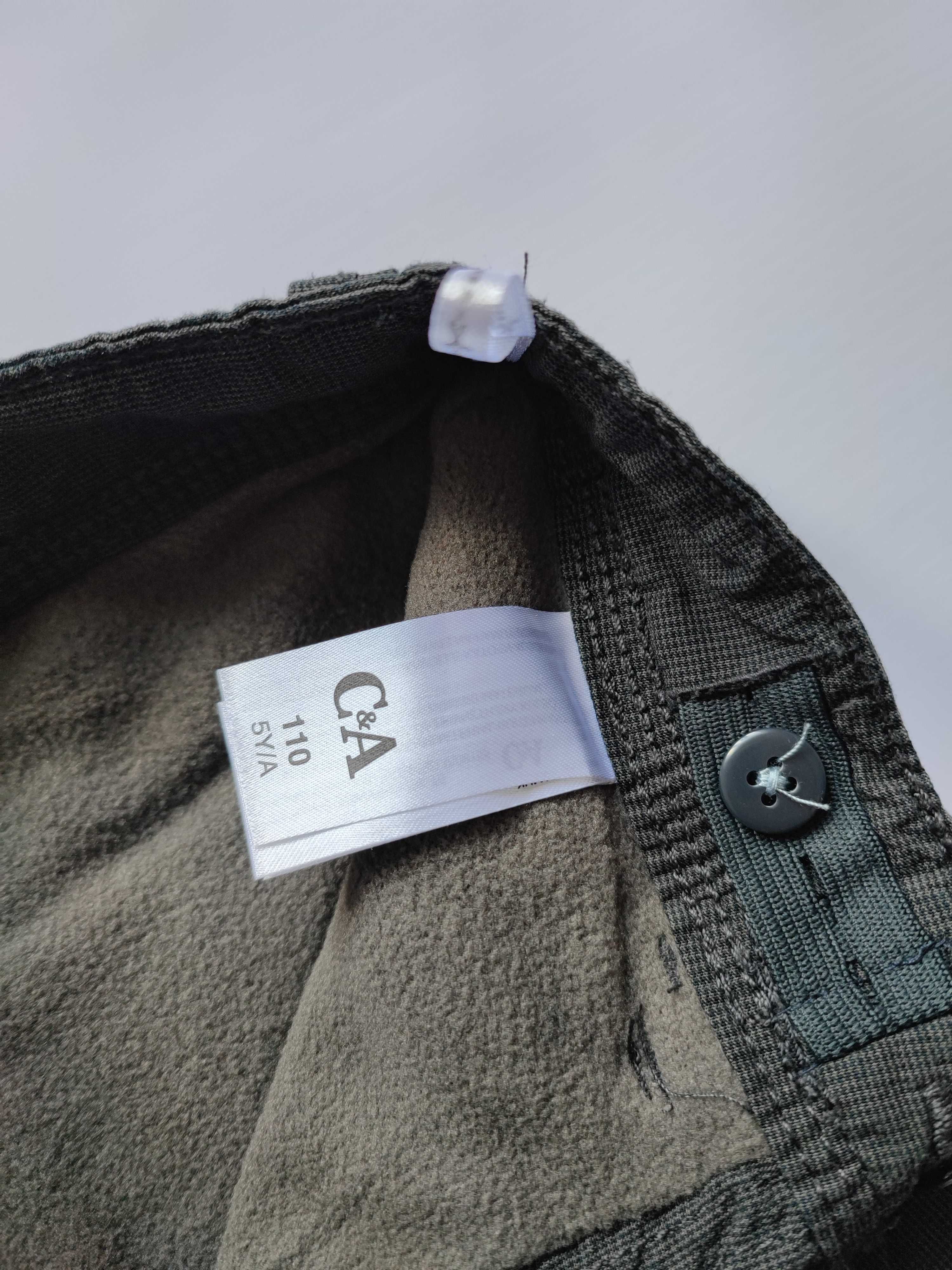 Spodnie materiałowe ocieplane regulowany pas r. 110 C&A