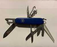 Victorinox 1.3713 Huntsman 91mm niebieski