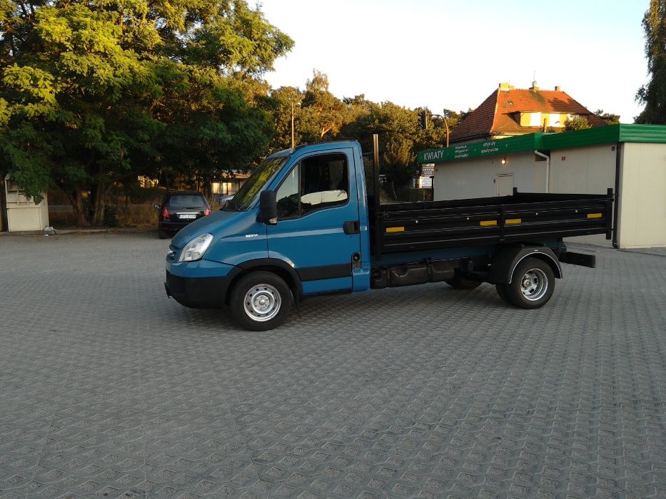 Czarnoziem.Kompost Kora Ziemia Piasek. Żwir. Granit Tłuczeń  St