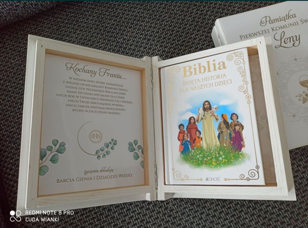 Biblia prezent Komunia Święta personalizowana pamiątka