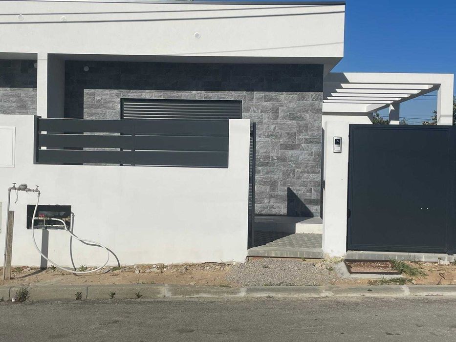 Moradia nova, T1+1 Pinhal General