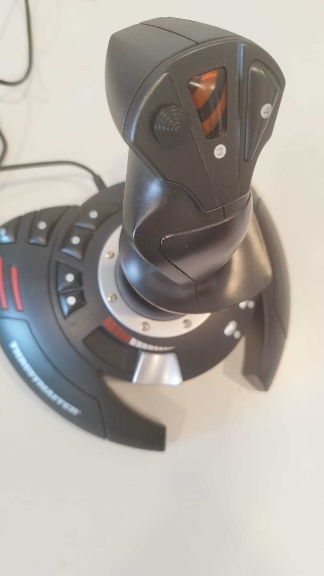 Thrustmaster T.Flight Stick X Joystick - PC/USB