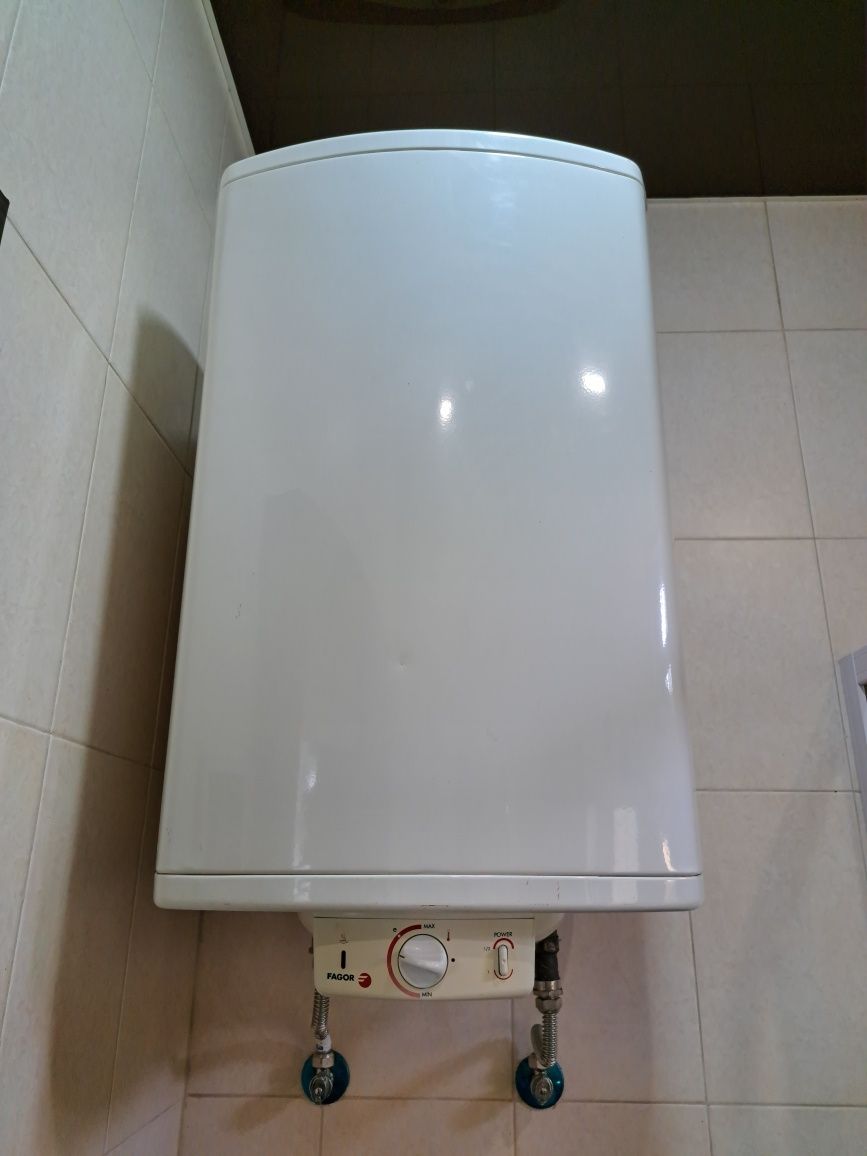 Продам бойлер, водонагрівач Fagor