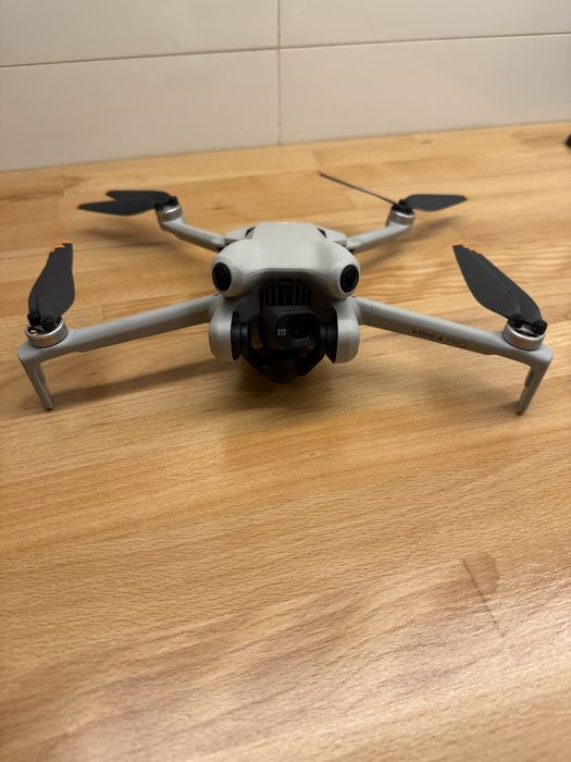 DJI Mini 4 Pro - Só Drone