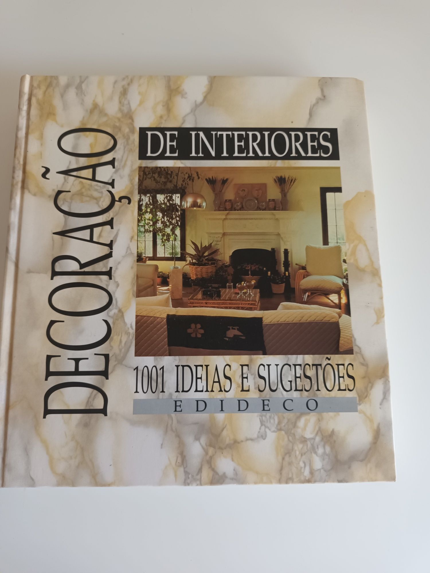 Livro - Decoração de Interiores - 1001 ideias e sugestões