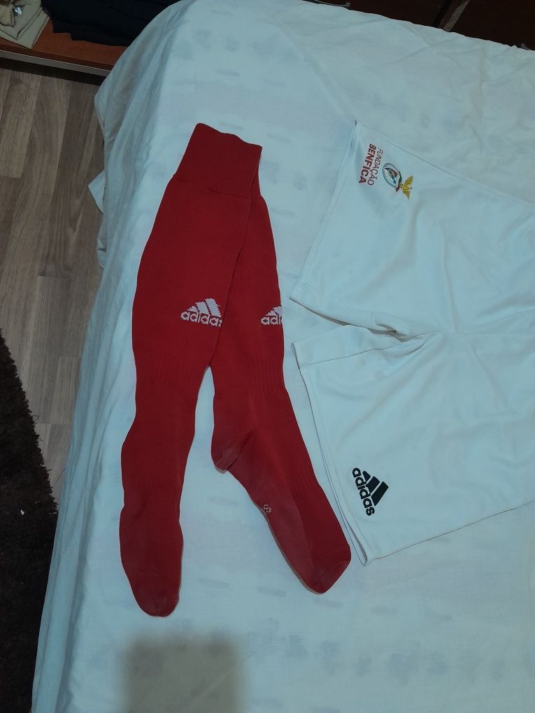 Uniforme ( fato benfica )