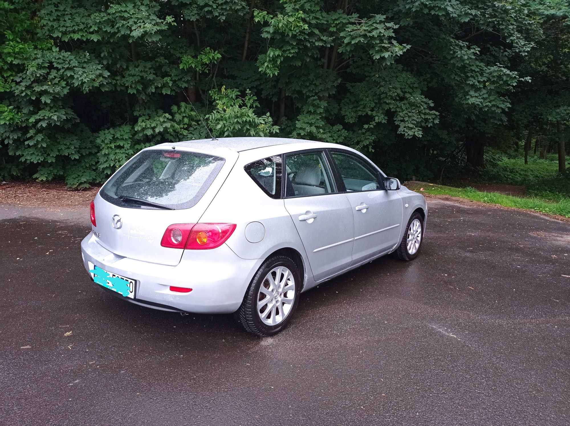 2004  Mazda 3 benzyna