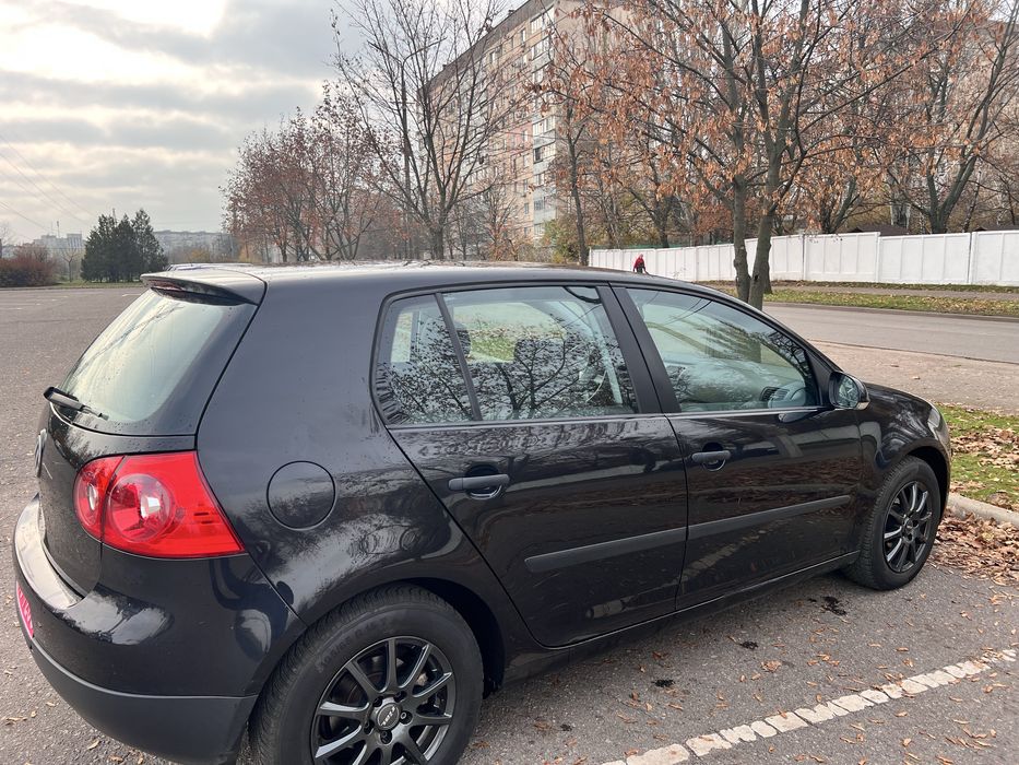 Продам Volkswagen Golf пятого покоління