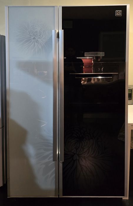 Lodówka Daewoo FRS-T24HDO – Side-by-Side