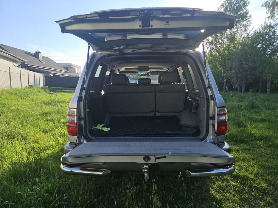 Toyota Land cruiser 100, 2004 року