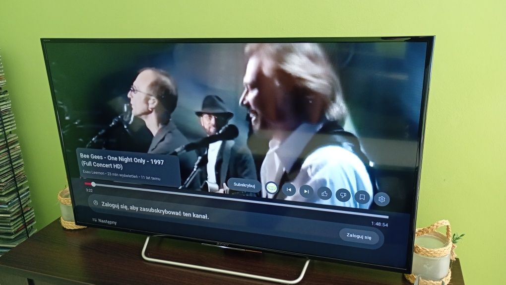 Sony Bravia 48" KDL-48W705c