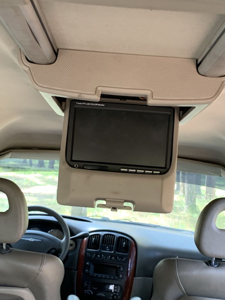 Chrysler Voyager  2.8 дизель в гарному стані
